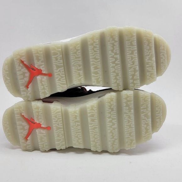 Nike Jordan Air Mar Sail in red - Picture 6 of 8